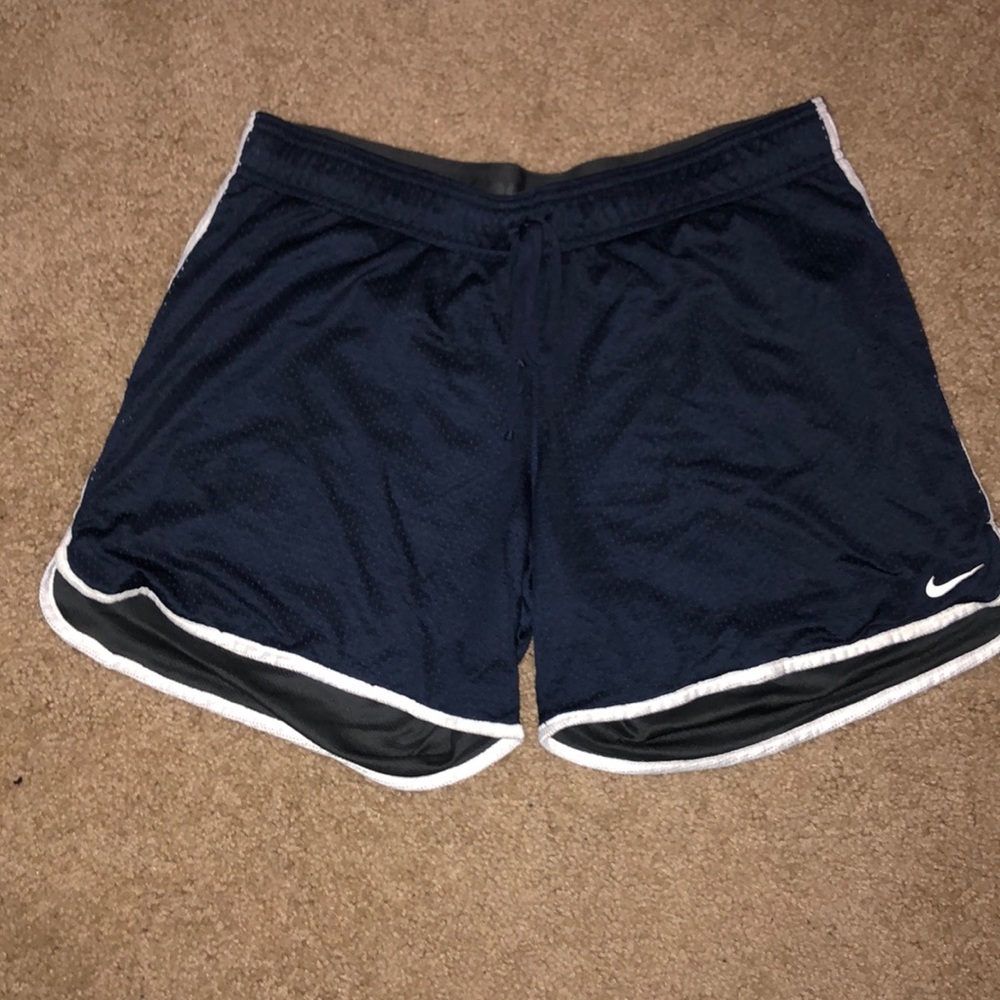 Never Worn Nike mesh shorts (Dri-fit)